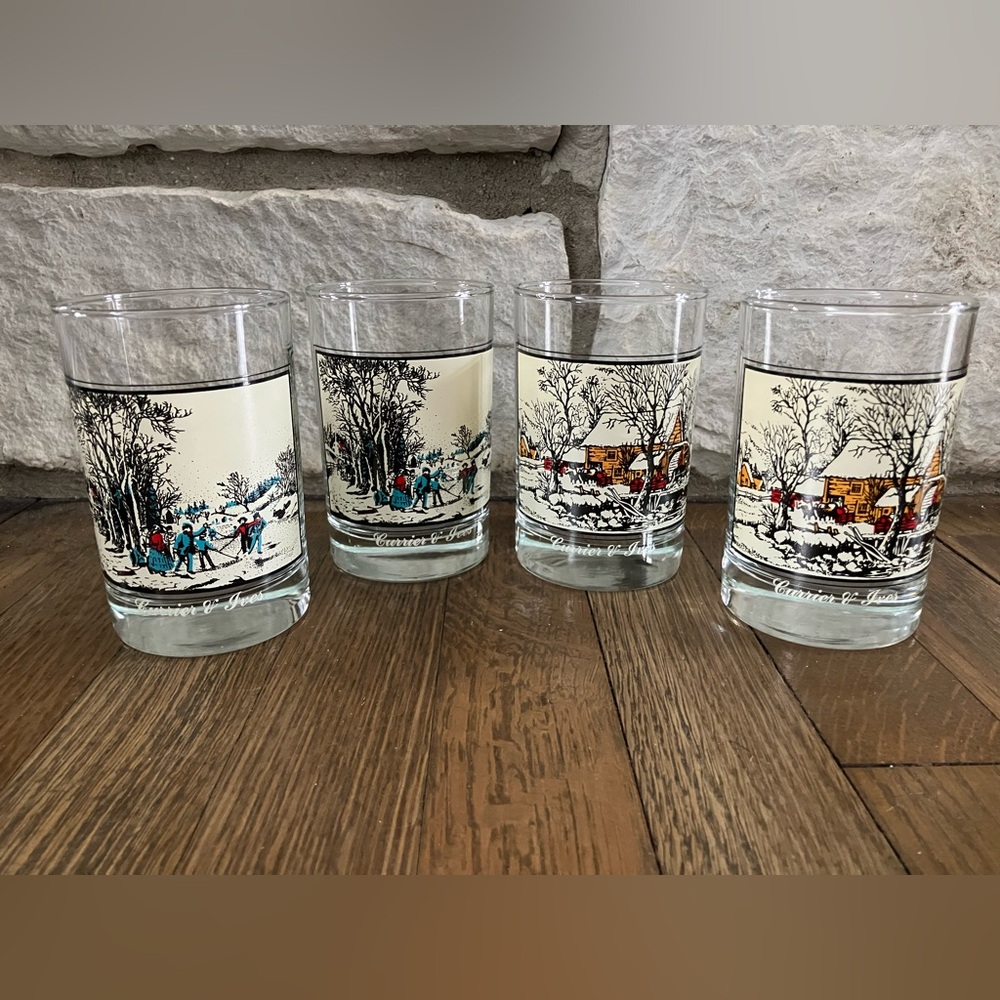 Set of 4 Vintage Currier and Ives Winter Scene Glass Tumblers-1981